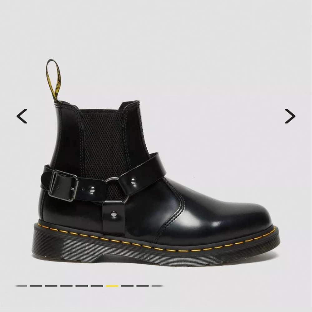 NWT DR. MARTENS WINCOX SMOOTH LEATHER BUCKLE BOOTS - Picture 8 of 11